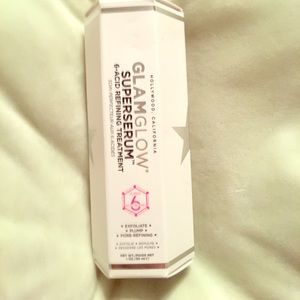GLAMGLOW Other - GLAMGLOW super serum GLAMGLOW Other - GLAMGLOW super serum